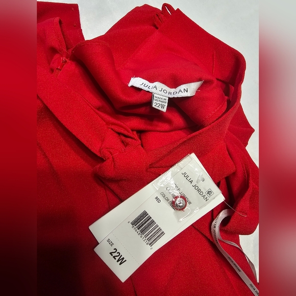 Julia Jordan Halther Neck jumpsuit RED size 22W - Picture 5 of 6